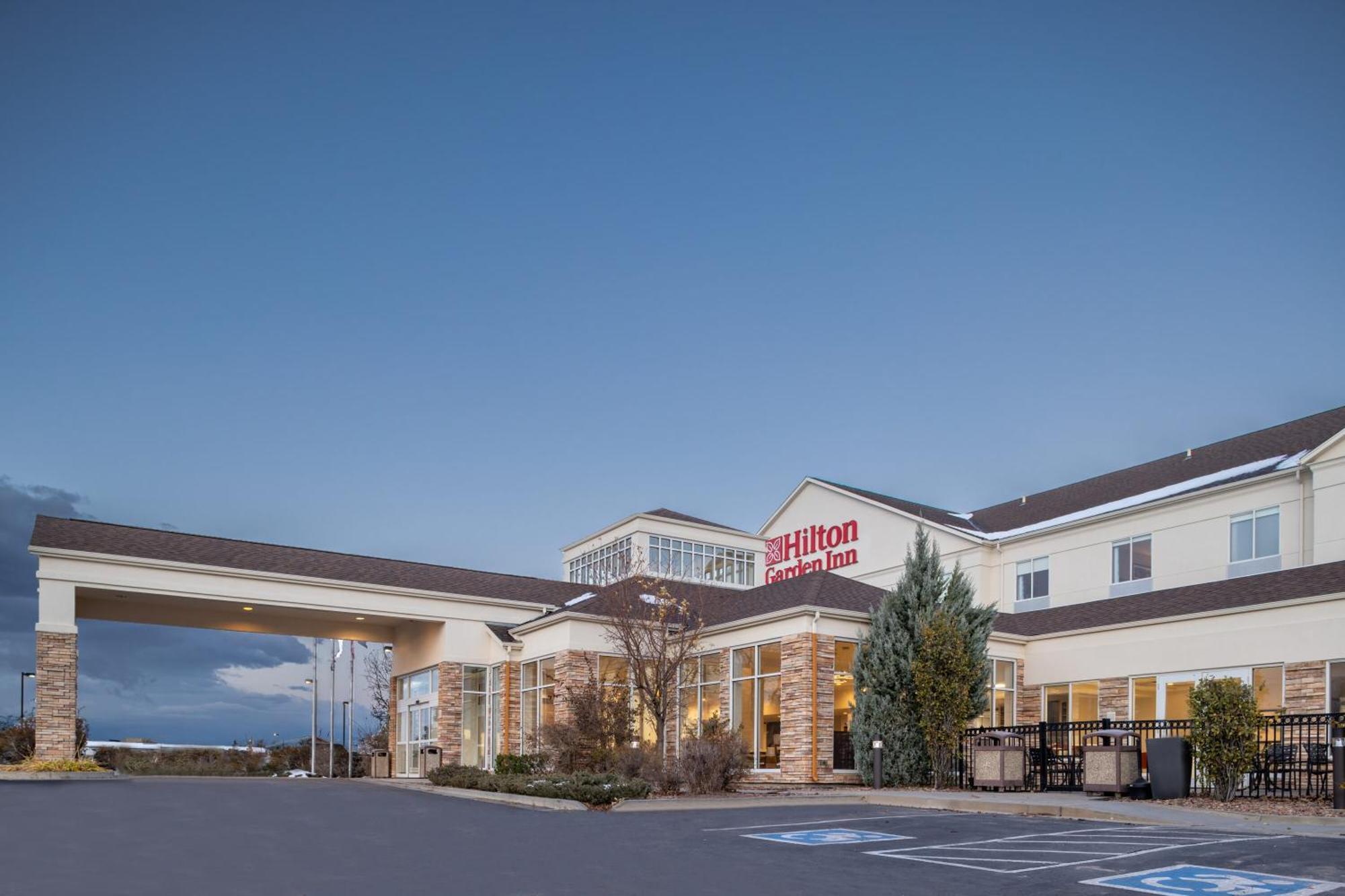 Hilton Garden Inn Colorado Springs Airport Exterior foto